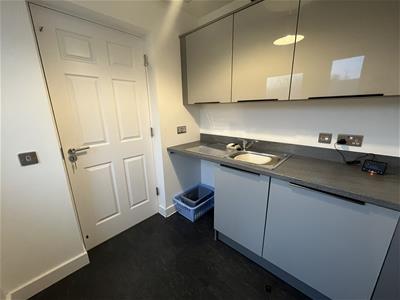 UTIITY ROOM